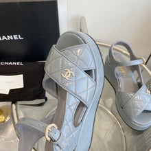 Load image into Gallery viewer, SE1319 CC Sandals /  Size5-10
