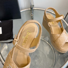 Load image into Gallery viewer, SE1320 CC Sandals /  Size5-10
