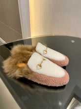 Load image into Gallery viewer, SE1290 GG Princetown Slipper / Size5-10
