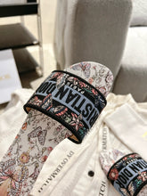Load image into Gallery viewer, SE1662 Dior Dway Slide / Size5-12
