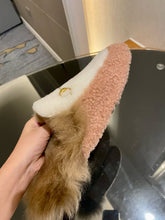 Load image into Gallery viewer, SE1290 GG Princetown Slipper / Size5-10
