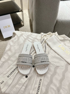 SE1654 Dior Dway Slide / Size5-12