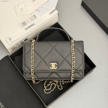 Load image into Gallery viewer, CC1421 Chanel Handle WOC / HIGHEST QUALITY VERSION / 19.5 x 12 x 3.5 cm
