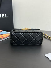 Load image into Gallery viewer, CC1018 Mini Flap Bag / HIGHEST QUALITY VERSION / 5.3 × 7.4 × 2.7 in
