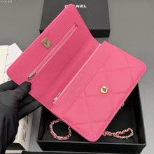 Load image into Gallery viewer, CC1422 Chanel Handle WOC / HIGHEST QUALITY VERSION / 19.5 x 12 x 3.5 cm
