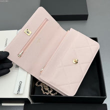 Load image into Gallery viewer, CC1424 Chanel Handle WOC / HIGHEST QUALITY VERSION / 19.5 x 12 x 3.5 cm
