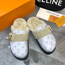 Load image into Gallery viewer, SE1524 LV Cosy Flat Comfort Clog / Size5-10
