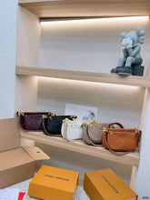 Load image into Gallery viewer, LB898 Multi Pochette Accessoires / 9.8 x 5.7 x 1.8 inches
