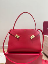Load image into Gallery viewer, FE001 Ferragamo Hug Top Handle / 35 x 23 cm
