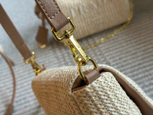 Load image into Gallery viewer, PD282 Crochet Shoulder Bag / 8.2x5.5x2.7inch
