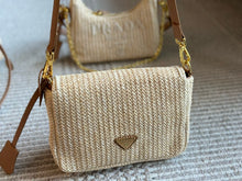 Load image into Gallery viewer, PD282 Crochet Shoulder Bag / 8.2x5.5x2.7inch
