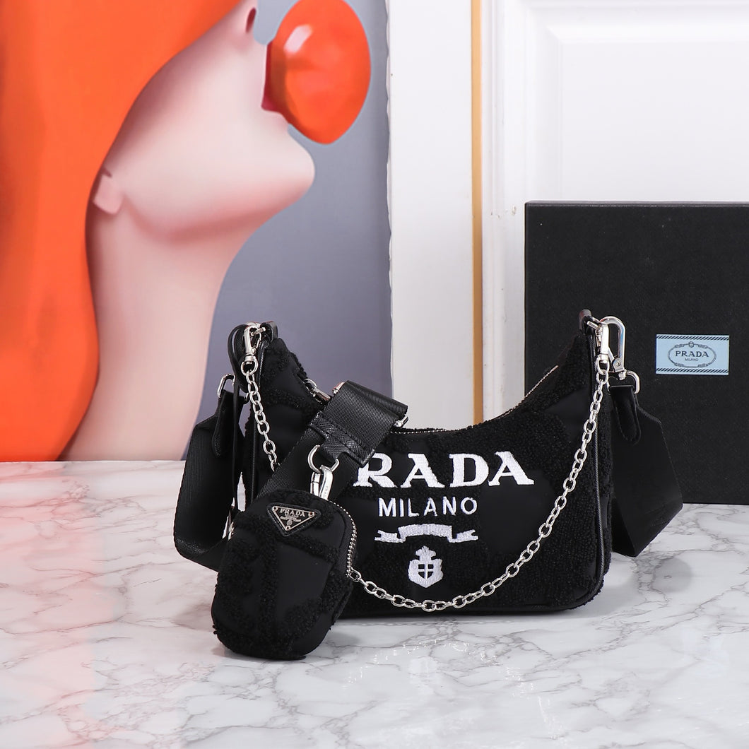 PD263 Prada Re-Edition Wool Mini-bag / 8.6x7x2.3inch