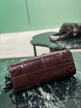 Load image into Gallery viewer, PD320 Cocoa Medium/Large Leather Handbag / HIGHEST QUALITY VERSION
