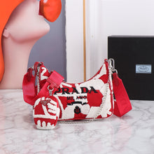 Load image into Gallery viewer, PD266 Prada Re-Edition Wool Mini-bag / 8.6x7x2.3inch
