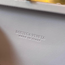 Load image into Gallery viewer, BV069 Knot / HIGHEST QUALITY VERSION / 4.5x7.5x2inch
