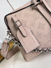 Load image into Gallery viewer, LB955 Hand It All PM / HIGHEST QUALITY VERSION / 11.4 x 7.1 x 5.1inches
