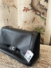 Load image into Gallery viewer, CC1425 Chanel 26S Maxi Flap Bag /  HIGHEST QUALITY VERSION / 38.5 x 26 x 11 cm
