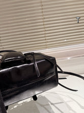 Load image into Gallery viewer, PD353 Leather Shoulder Bag / 11.8x5.9x5.5inch
