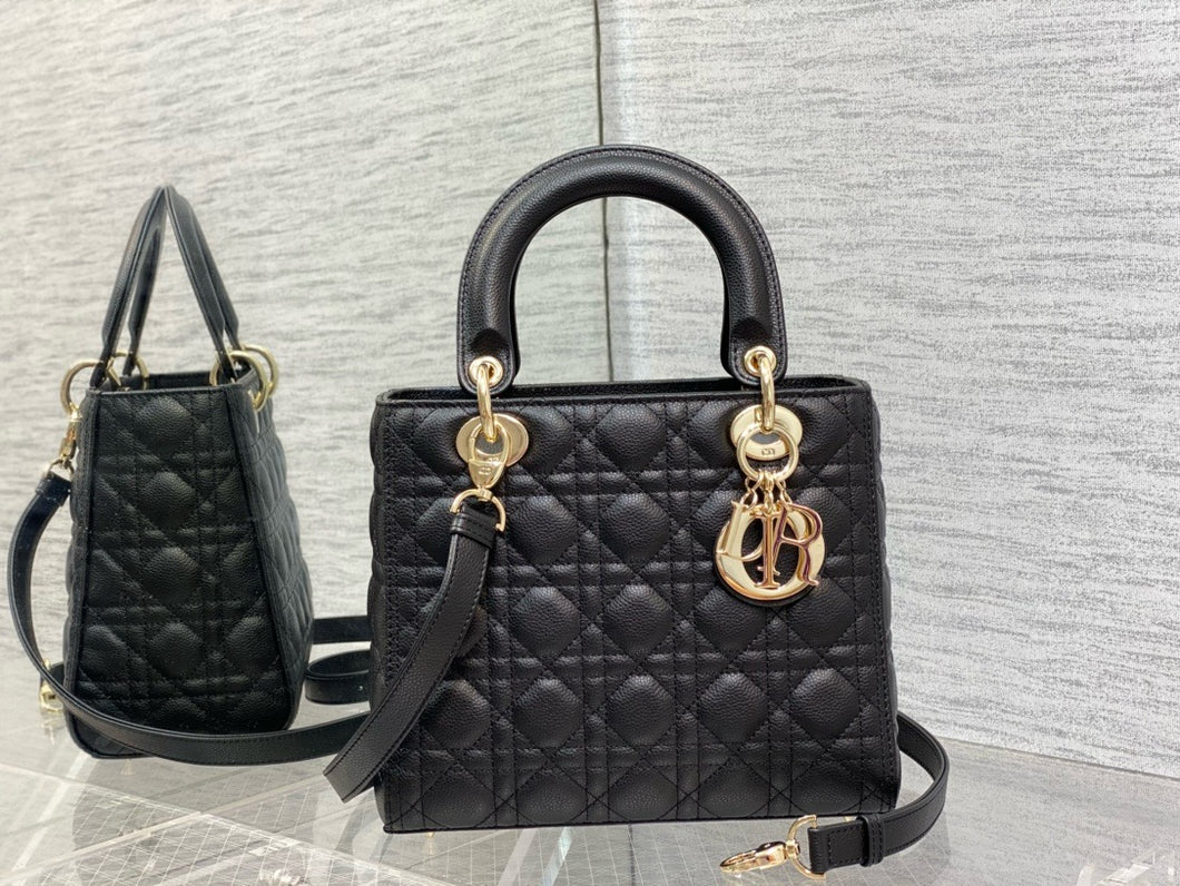 DR331 Medium Lady Dior Bag / HIGHEST QUALITY VERSION / 9.5 x 8 x 4.5 inches
