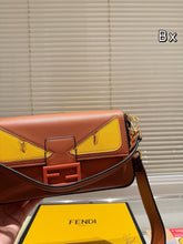 Load image into Gallery viewer, FF295 Baguette / 10.6x5.9x2.3inch

