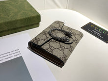 Load image into Gallery viewer, GC620 Dionysus Medium Wallet
