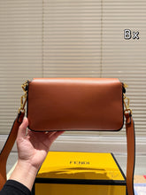 Load image into Gallery viewer, FF295 Baguette / 10.6x5.9x2.3inch
