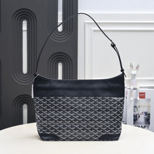 Load image into Gallery viewer, GY050 Medium Hobo Bag / 16.5x10.3x5.9inch
