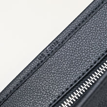 Load image into Gallery viewer, GY050 Medium Hobo Bag / 16.5x10.3x5.9inch
