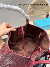 Load image into Gallery viewer, BV081 Medium Pinacoteca / 15x10.2x7.1inch
