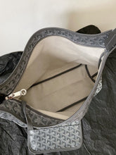 Load image into Gallery viewer, GY082 Goyard Hobo Zip Tote / HIGHEST QUALITY VERSION / 42 x 27 x 15 cm
