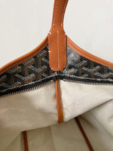 Load image into Gallery viewer, GY083 Goyard Hobo Zip Tote / HIGHEST QUALITY VERSION / 42 x 27 x 15 cm
