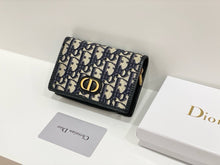 Load image into Gallery viewer, DR491 Small 30 Montaigne Wallet / 5.3x3.7x1.4inch
