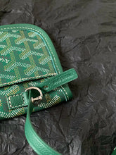 Load image into Gallery viewer, GY084 Goyard Hobo Zip Tote / HIGHEST QUALITY VERSION / 42 x 27 x 15 cm
