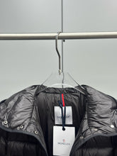 Load image into Gallery viewer, CLTH418 Hirma Long Down Jacket / Size0/1/2/3/4
