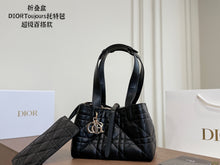 Load image into Gallery viewer, DR615 Dior Toujours Tote Bag / 23 × 15 × 15 cm
