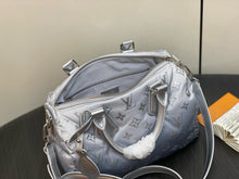 Load image into Gallery viewer, LB1135 Speedy Bandoulière 25 / HIGHEST QUALITY VERSION / 9.8 x 7.5 x 5.9 inches
