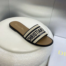 Load image into Gallery viewer, SE1754 Christian Dior Dway Slides / Size 5-11
