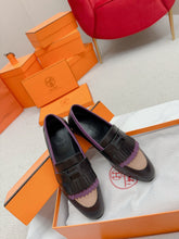 Load image into Gallery viewer, SE1206 H Royal Loafer / Size5-10
