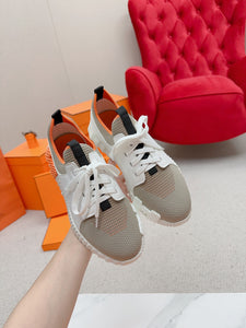 SE1207 H Bouncing Sneaker / Size5-10