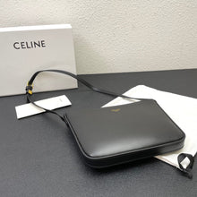 Load image into Gallery viewer, CL120 Small Celine Croque Bag / 7.2x6.1x0.7inch
