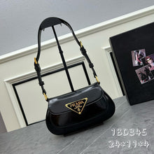 Load image into Gallery viewer, PD254 Prada Emblème Leather Bag / 9.4x4.3x1.5inch
