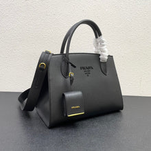 Load image into Gallery viewer, PD255 Prada Monochrome Saffiano Bag / 13x9.5x5.9inch
