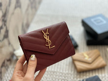 Load image into Gallery viewer, YSK335 Cassandre Matelassé Small Envelope Wallet / 5.3 x 3.7 x 1.1 INCHES

