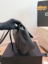 Load image into Gallery viewer, CC1430 Chanel Classic Flap Maxi / 32 x 19 cm
