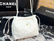 Load image into Gallery viewer, CC1431 Chanel 26S "Lucky Bag" Bucket / 22 x 16 cm

