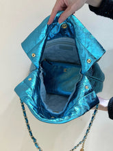 Load image into Gallery viewer, CC1084 CHANEL 22 Bag / HIGHEST QUALITY VERSION / Small/Medium
