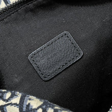 Load image into Gallery viewer, DR315 Saddle Bag / 7.8x11x2inch
