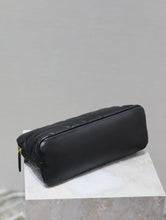Load image into Gallery viewer, YSK334 Le Cassander Pouch / 11.8x7.8x4.3inch
