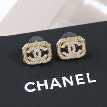 Load image into Gallery viewer, JW809 CC Earrings
