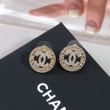 Load image into Gallery viewer, JW810 CC Earrings
